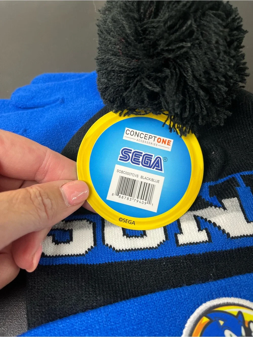 Sonic The Hedgehog Blue & Black Pom Beanie with Matching Gloves